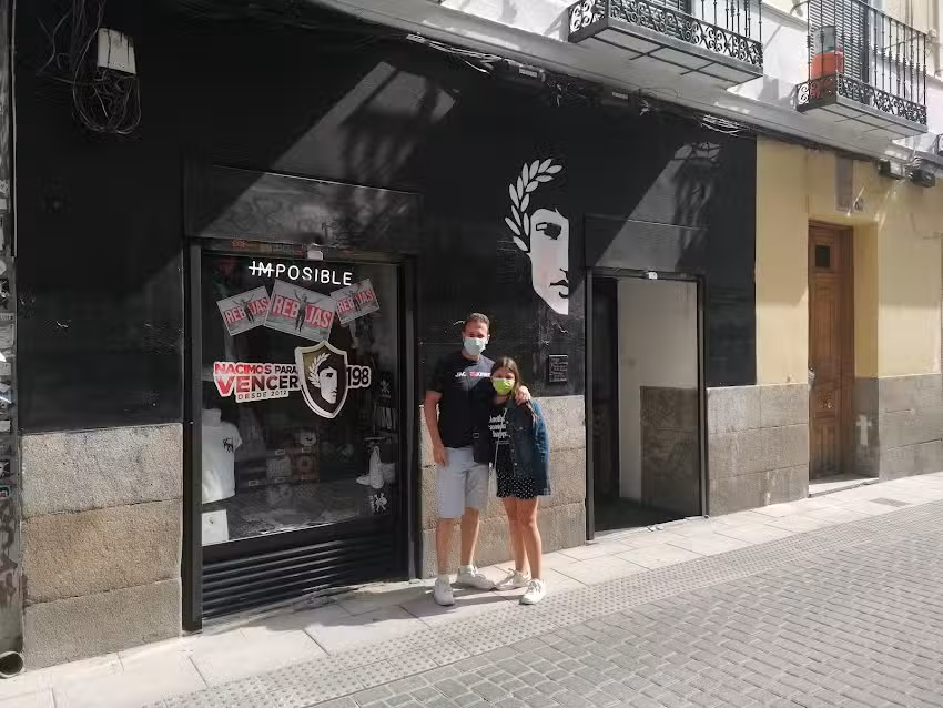 198 | Unonueveocho | Marca de ropa