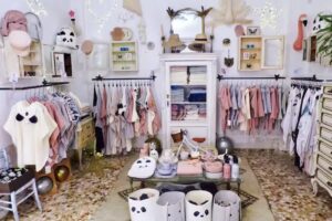 1Love 2Hugs 3Kisses Ibiza