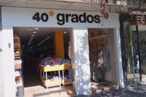 40 GRADOS GRANADA Avda. de Dílar