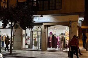 A mi aire &ndash; Vicenta L&oacute;pez