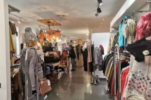 Abrazos Parque Comercial Copo , El Ejido