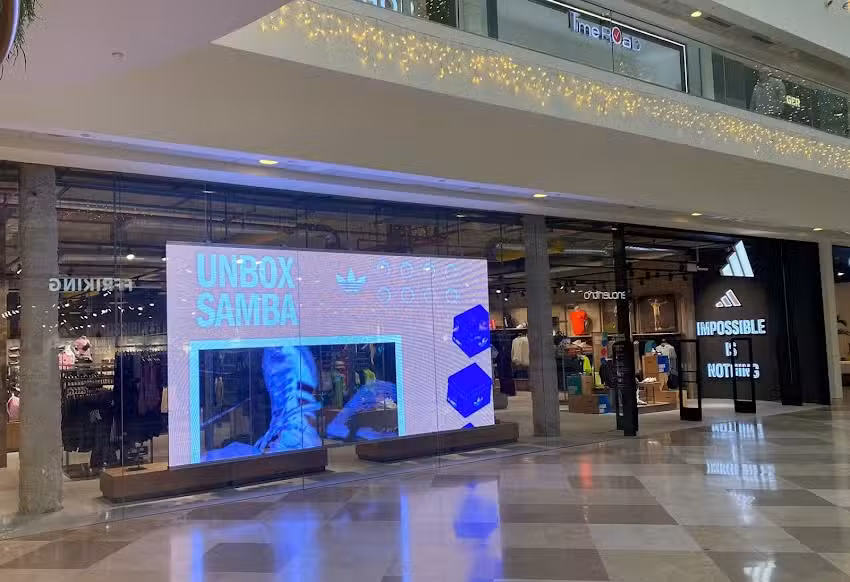 adidas Intu Xanad&uacute;