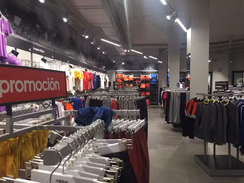 Adidas Store Valencia