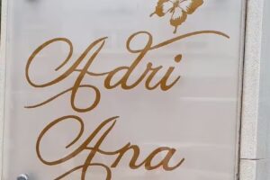 Adriana Moda y Complementos