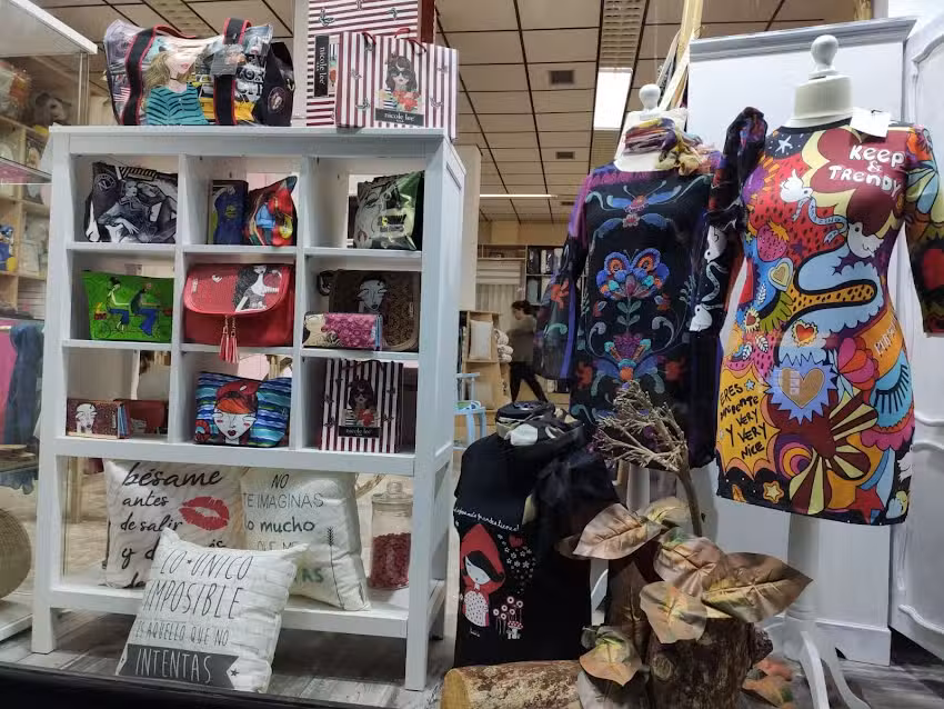 AIREBONICO Moda mujer y complementos / HOGAR-COR S.L. Cortinas y ropa de hogar