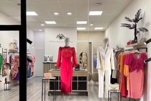 Al otro lado de los Novios