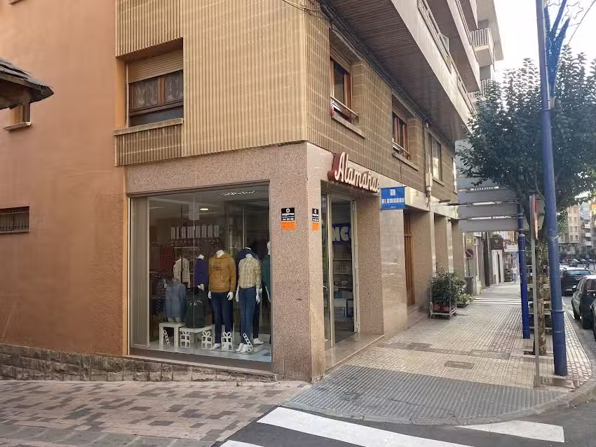 Alama&ntilde;ac Moda