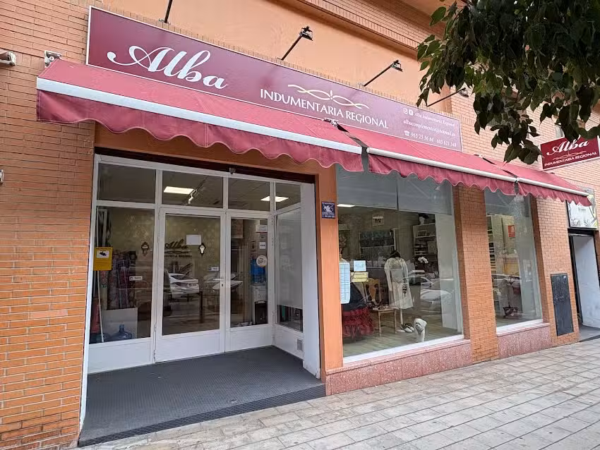 Alba Indumentaria Regional