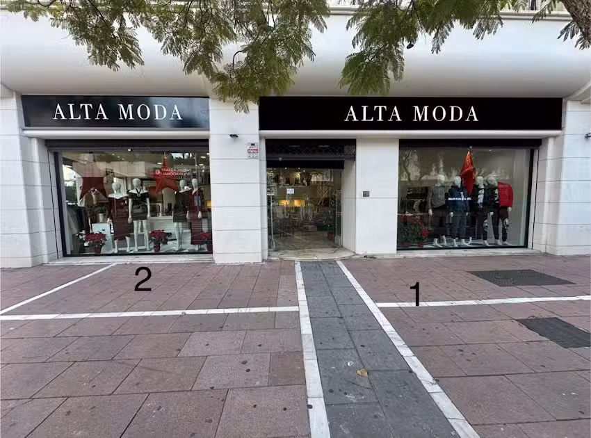 ALTA MODA BANUS
