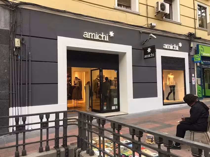 Amichi