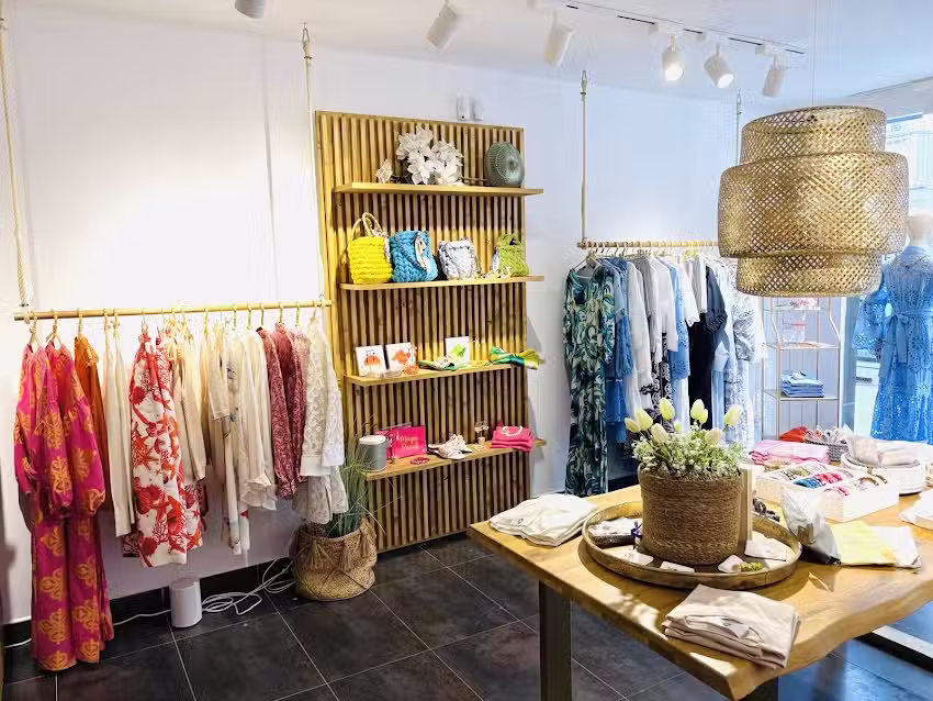 Ana del Mare Fashion Store