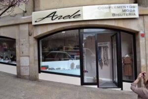 Anel&eacute;. Complementos Moda Bisuteria