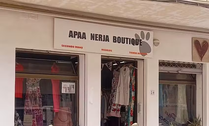 APAA BOUTIQUE