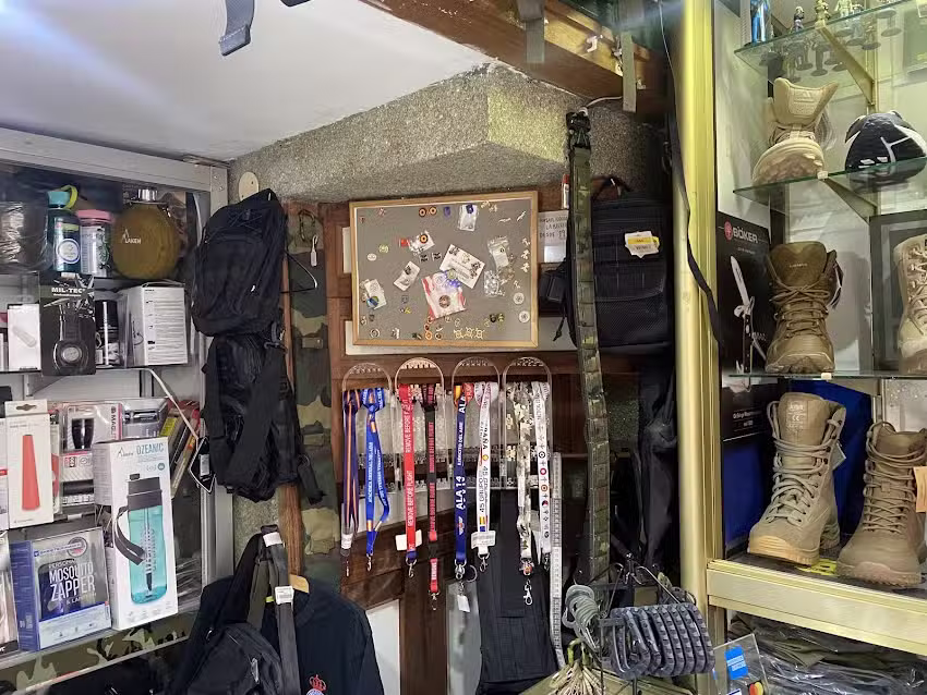 Bazar Roque Nublo Efectos Militares