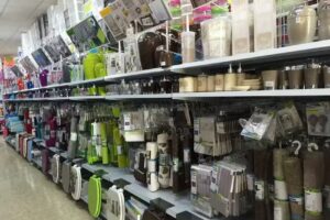 BAZAR SUPERDESCUENTO VALDEPEÑAS S.L.