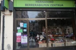 Berrerabilpen Denda[Tienda segunda mano]