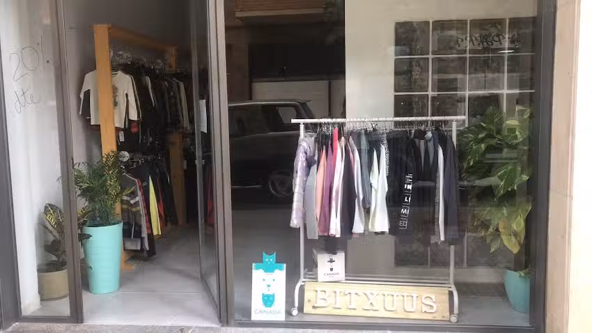 Bitxuus Infinite Love