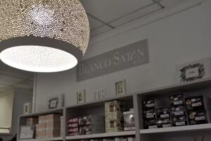 Blanco Sat&eacute;n Lenceria