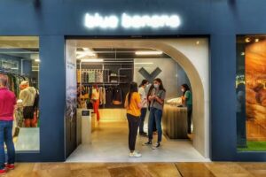 Blue Banana Brand | Barcelona L’Illa