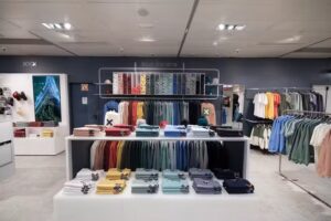 Blue Banana Brand – ECI Sanchinarro