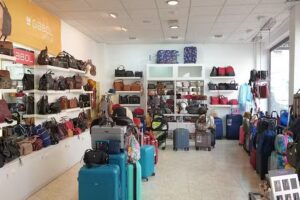 Bolsos y Complementos Ricardo