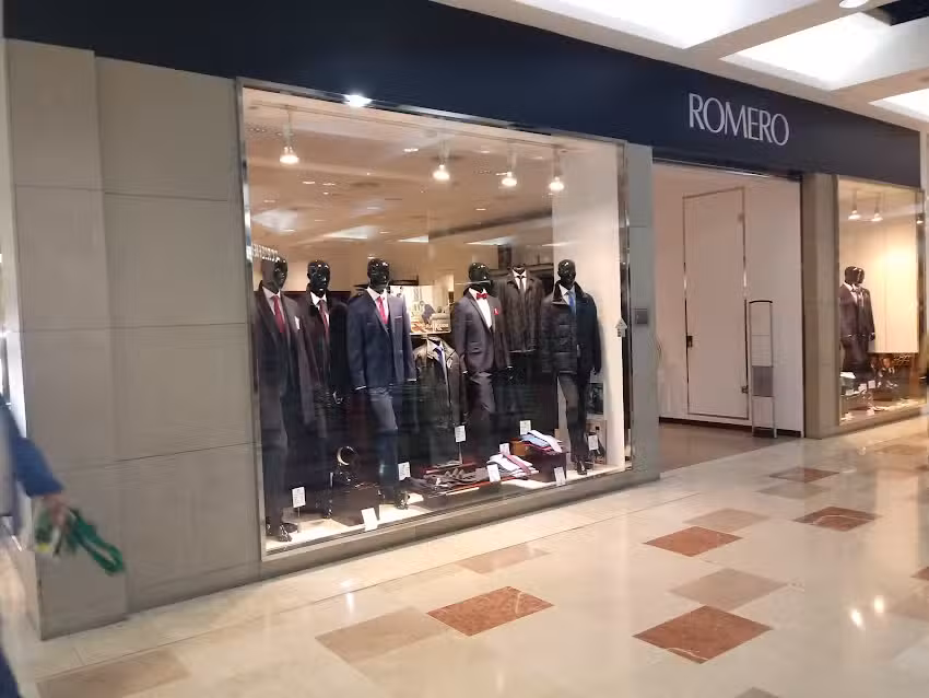 Boutique Romero CC Gran T&uacute;ria