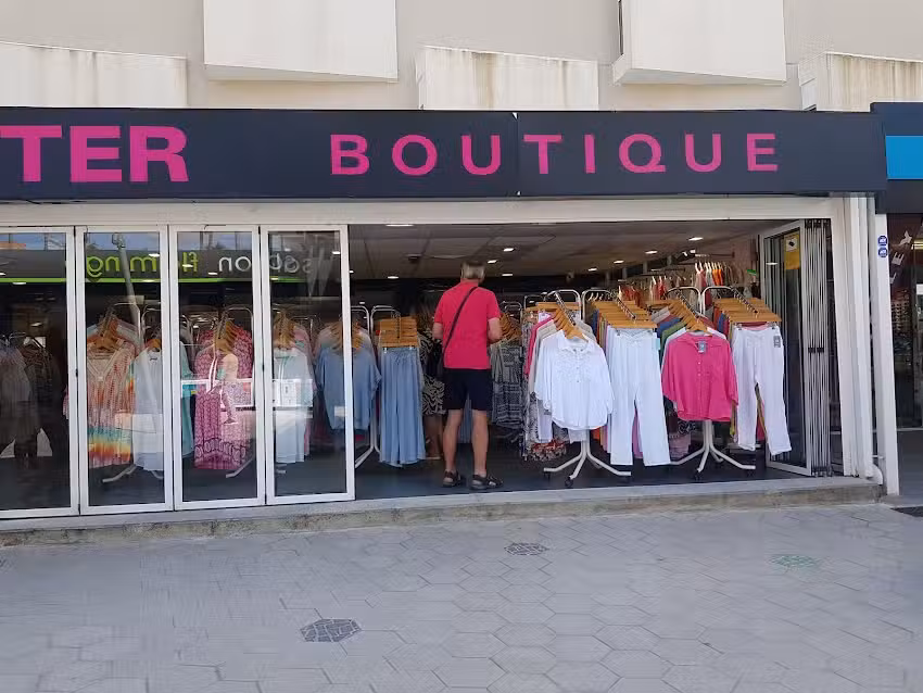 Boutique Tropicana Center