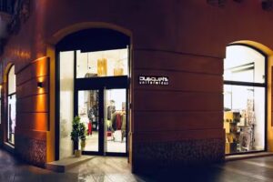 Busquets uniformidad