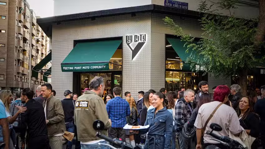 By City Moto Store x Irons