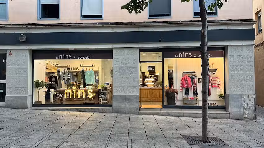 By Nins Matar&oacute;