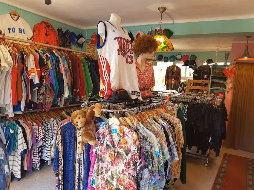 Calamar Vintage clothing