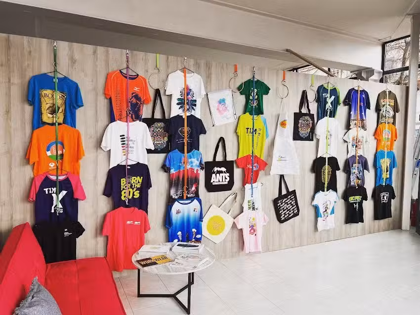 CAMISETAS LOGOCOLOR S.L.