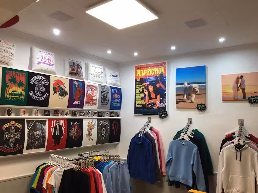 Camisetas & Vinilos