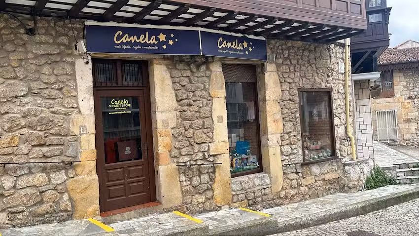 Canela Woman & kids Concept Store