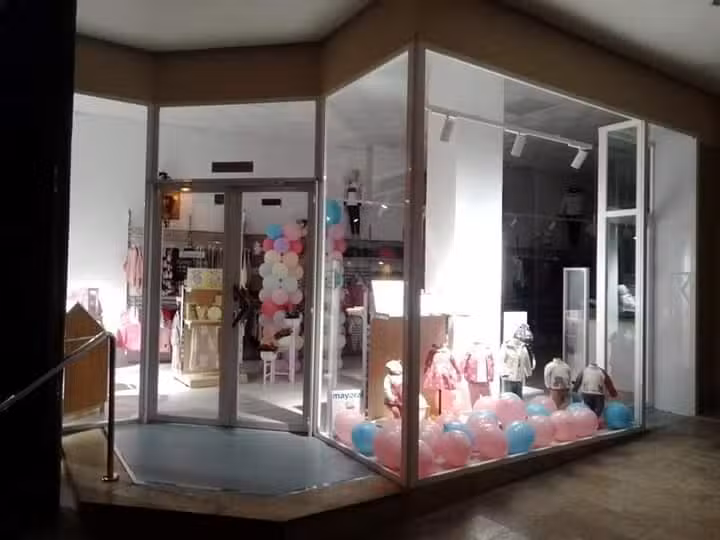 Capricho moda infantil y puericultura