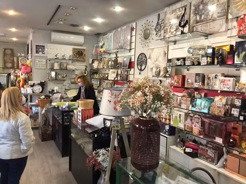 Caprichos &ndash; Decoraci&oacute;n y Regalos