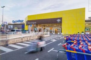 Carrefour Gand&iacute;a