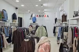 Casual Sanl&uacute;car by Lola