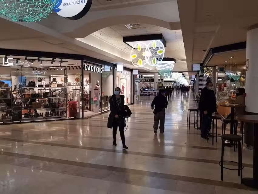 Centro Comercial Centro Oeste