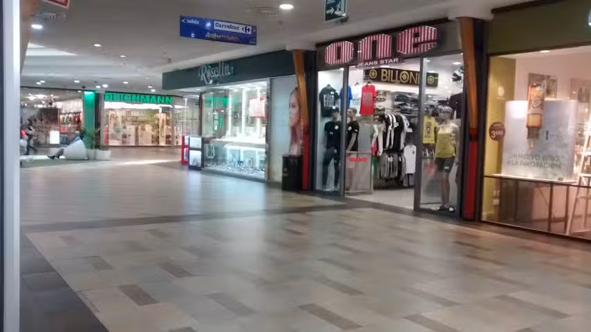 Centro Comercial El Ferial
