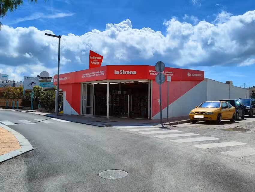 Centro Comercial la Sirena