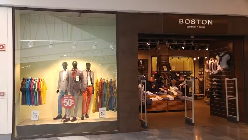 Centro Comercial R&Iacute;O Shopping