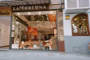 Cester&iacute;a La Moderna