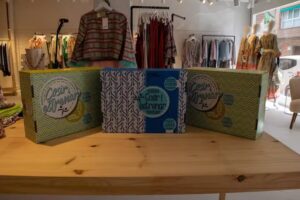 Cosir i Estrenar (Capses Sorpresa)