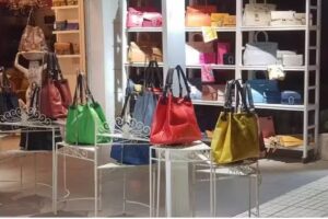 Davinci Leather Bags &Bijuteria