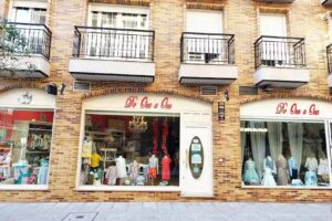 De Oca a Oca &ndash; Tienda Especializada en Vestidos de Comuni&oacute;n, Arras y Bautizos