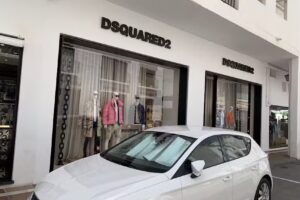 Dsquared2 Store | Puerto Ban&uacute;s