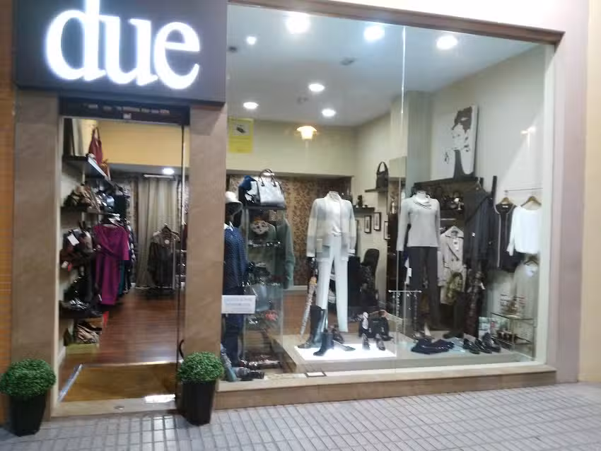 DUE BOUTIQUE