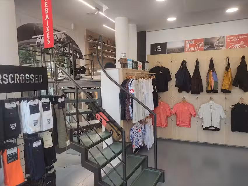 Eat Sleep Cycle Girona Apparel Store