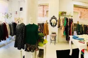 EL ARMARIO DE MIMI · Tu tienda de ropa